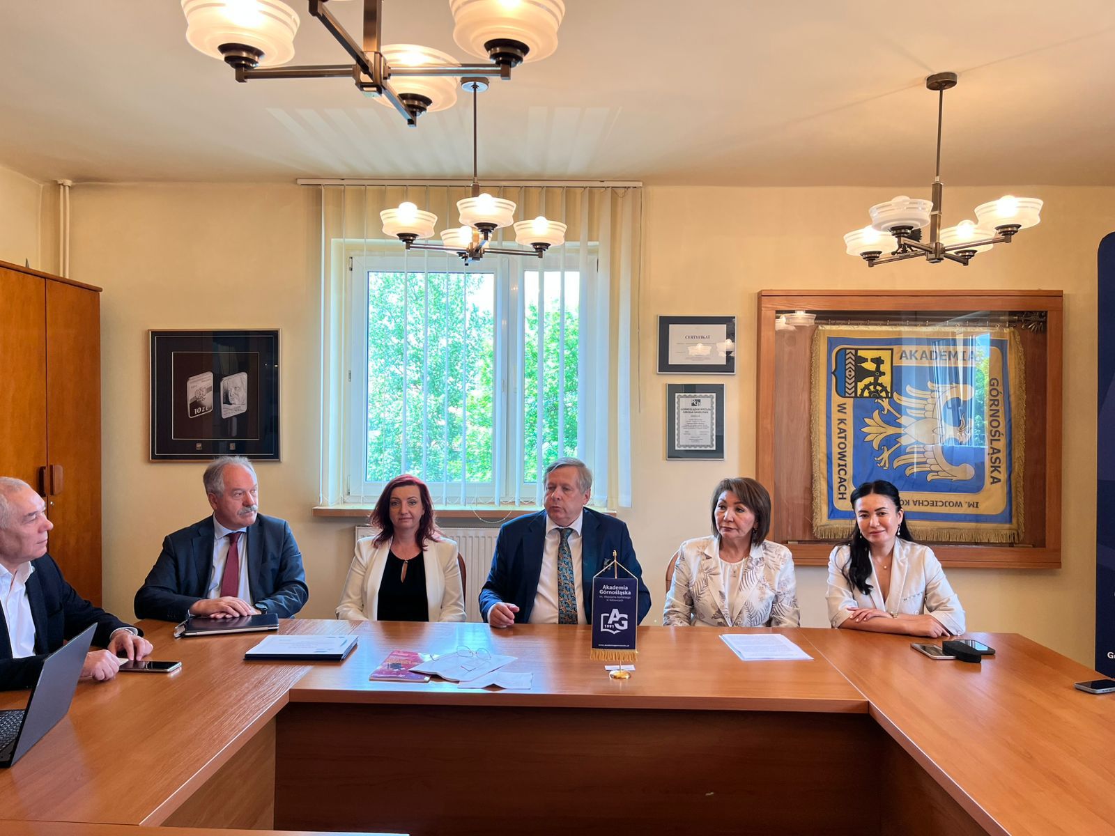 Преподаватели Университета Кунаева приняли участие в международном круглом столе в Польше.