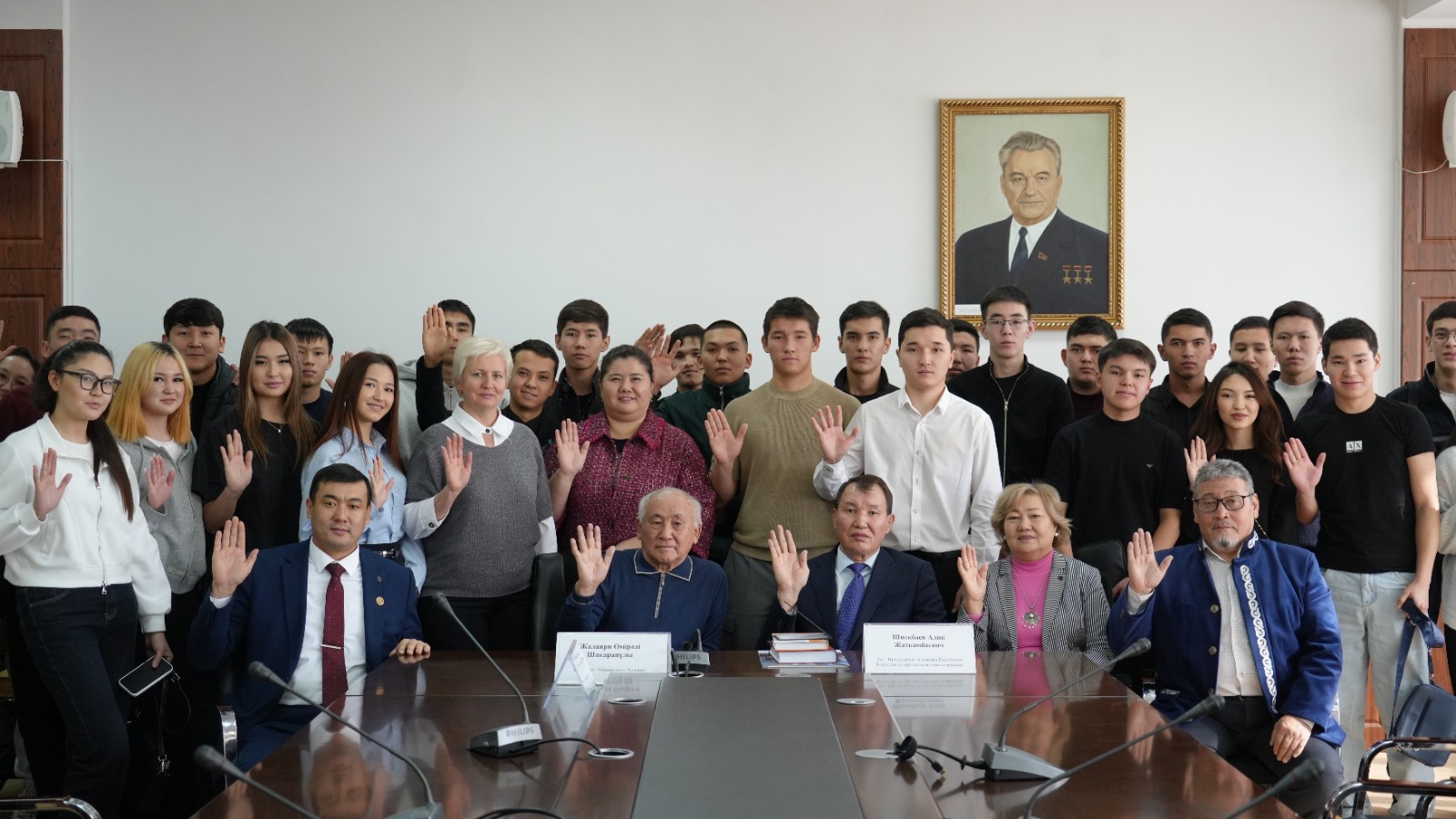 Университете Кунаева  12 ноября 2025 года состоялась гостевая лекция бывшего председателя Агентства Республики Казахстан по противодействию коррупции.