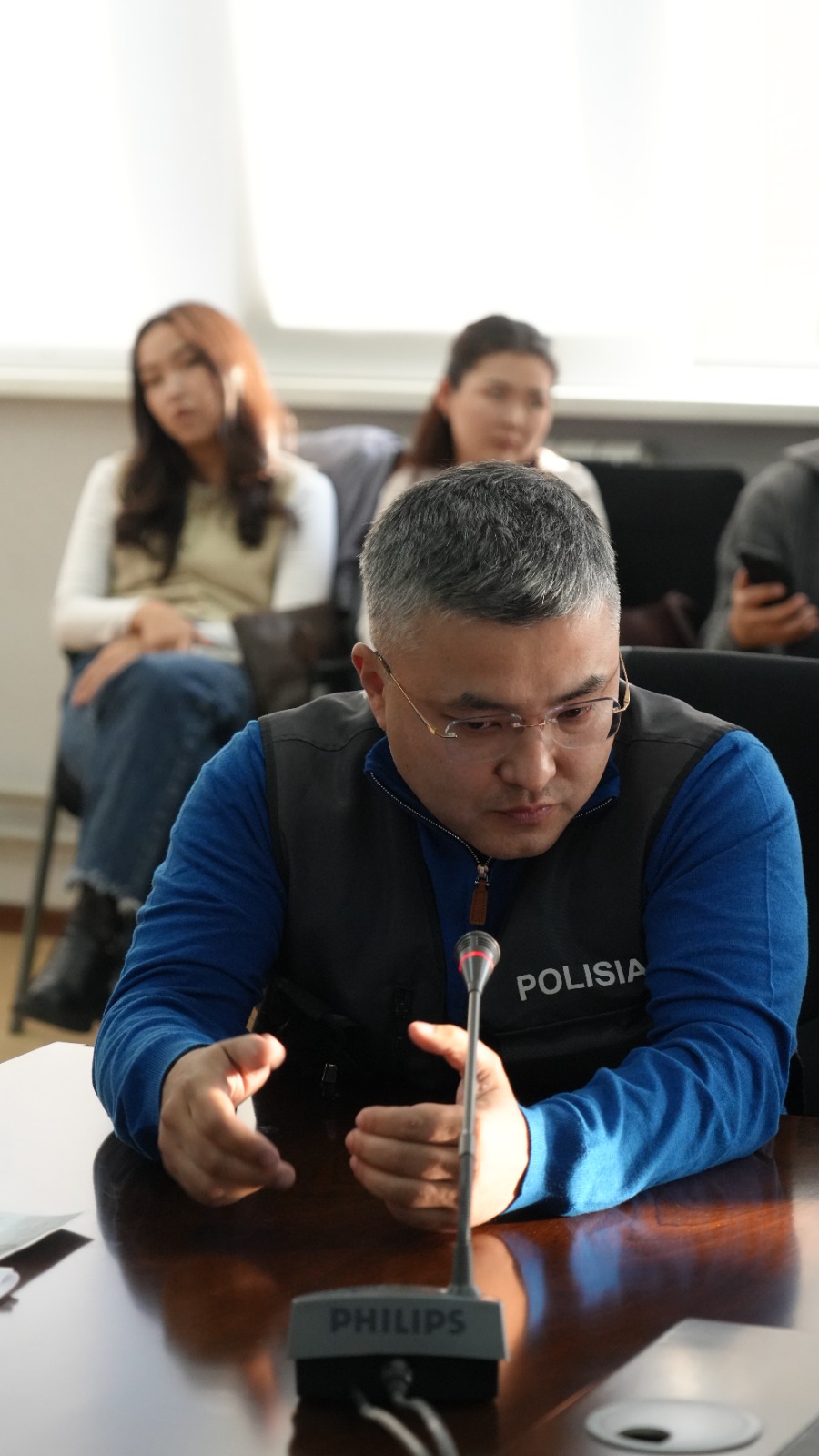 11 ноября 2025 года в Университете Кунаева прошёл международный круглый стол на тему «Идеология закона и порядка в цифровую эпоху