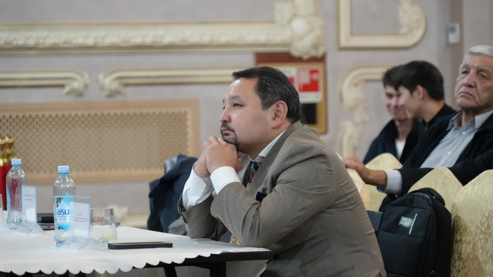 В Университете Кунаева прошла гостевая лекция с участием представителей Freedom Bank, посвященная Дню национальной валюты – тенге!