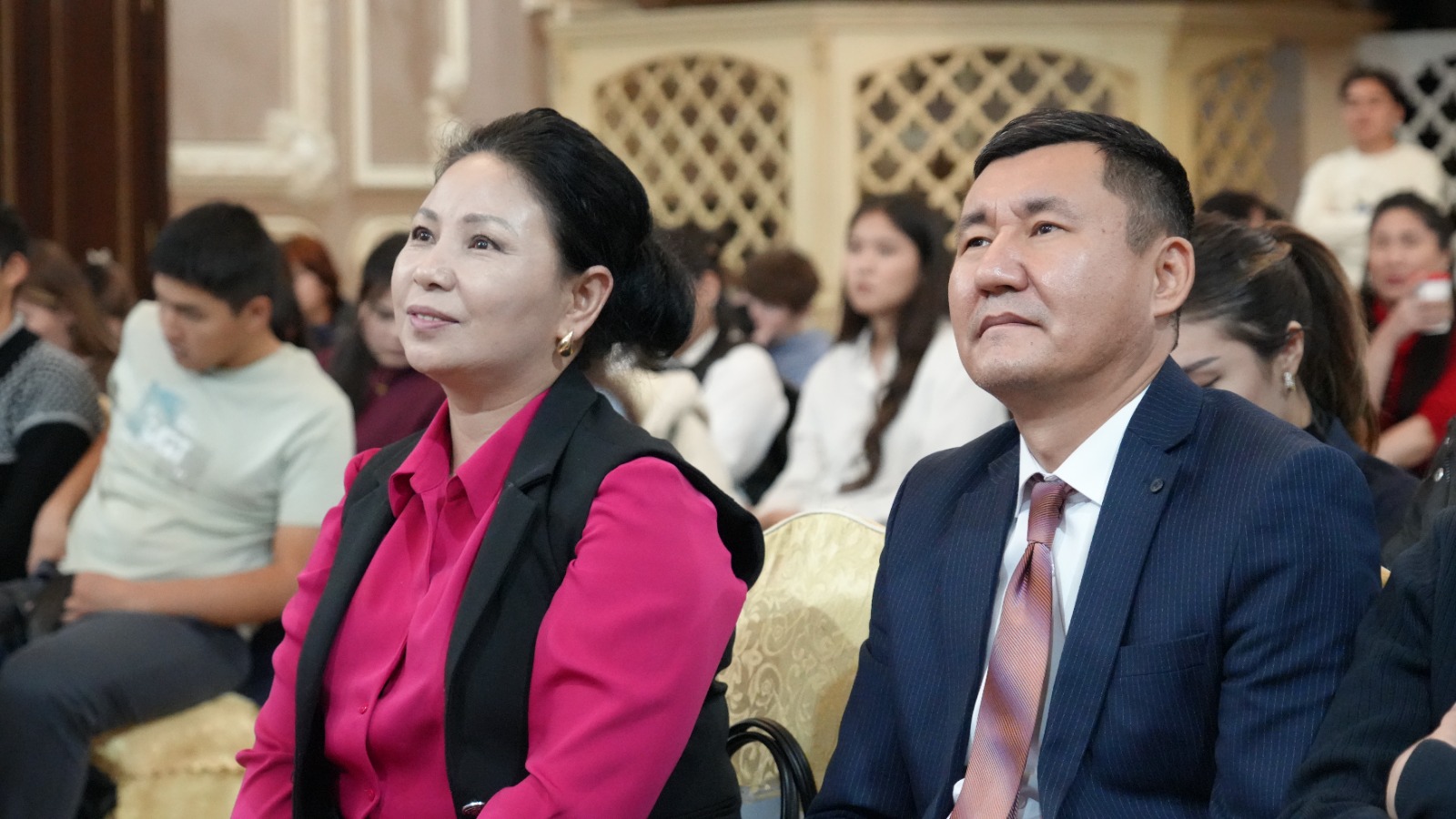 В Университете Кунаева прошла гостевая лекция с участием представителей Freedom Bank, посвященная Дню национальной валюты – тенге!