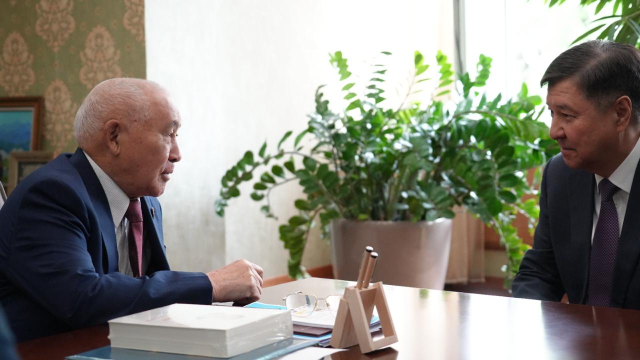 22 апреля 2026 года в Университет Кунаева состоялась гостевая лекция с участием Заместителя Председателя Сената Парламента Республики Казахстан Жақып Асанов.