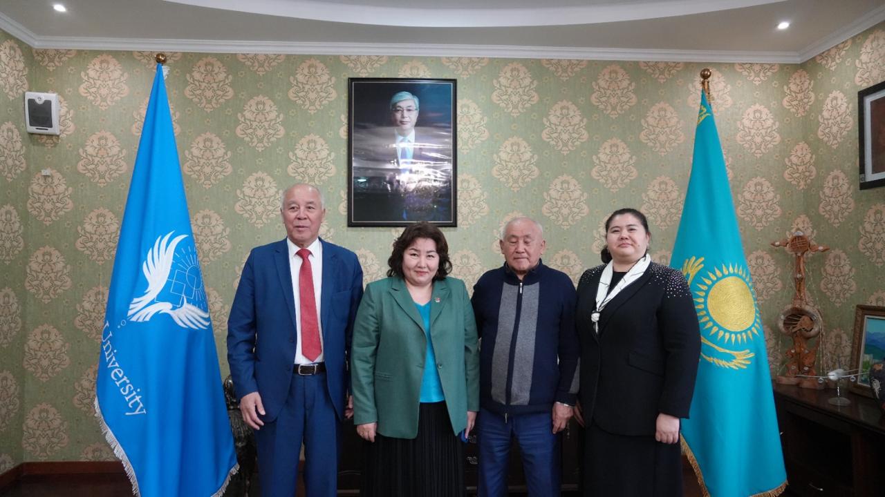 Торжественное открытие выставки «Уголок обмена книгами»