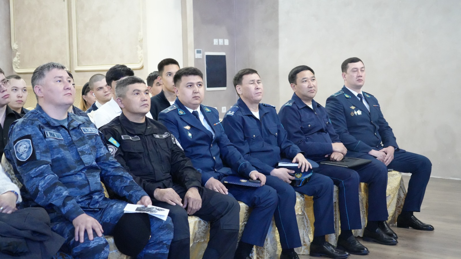 Трудоустройство выпускников: тенденции и перспективы.